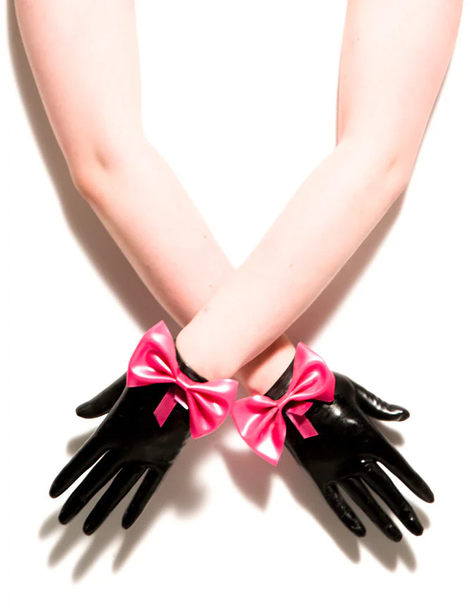 Bow Black & Fuschia Freya Gloves - Image 2